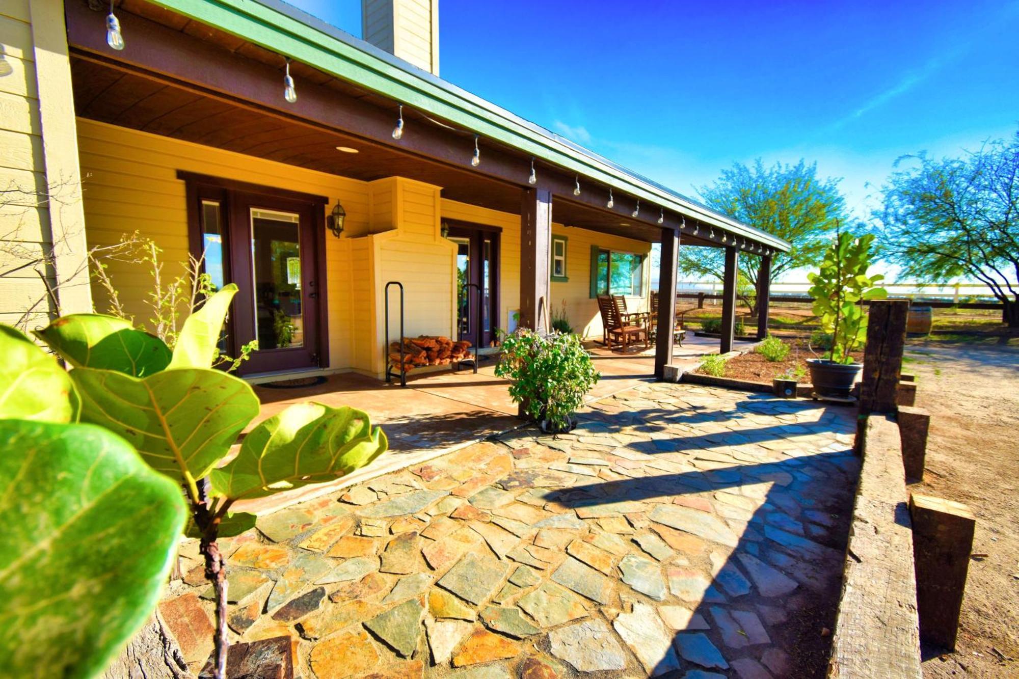 Peppertree Lane Ranch -- Seven-acre Ranch In The Heart Of Wine Country * Temecula