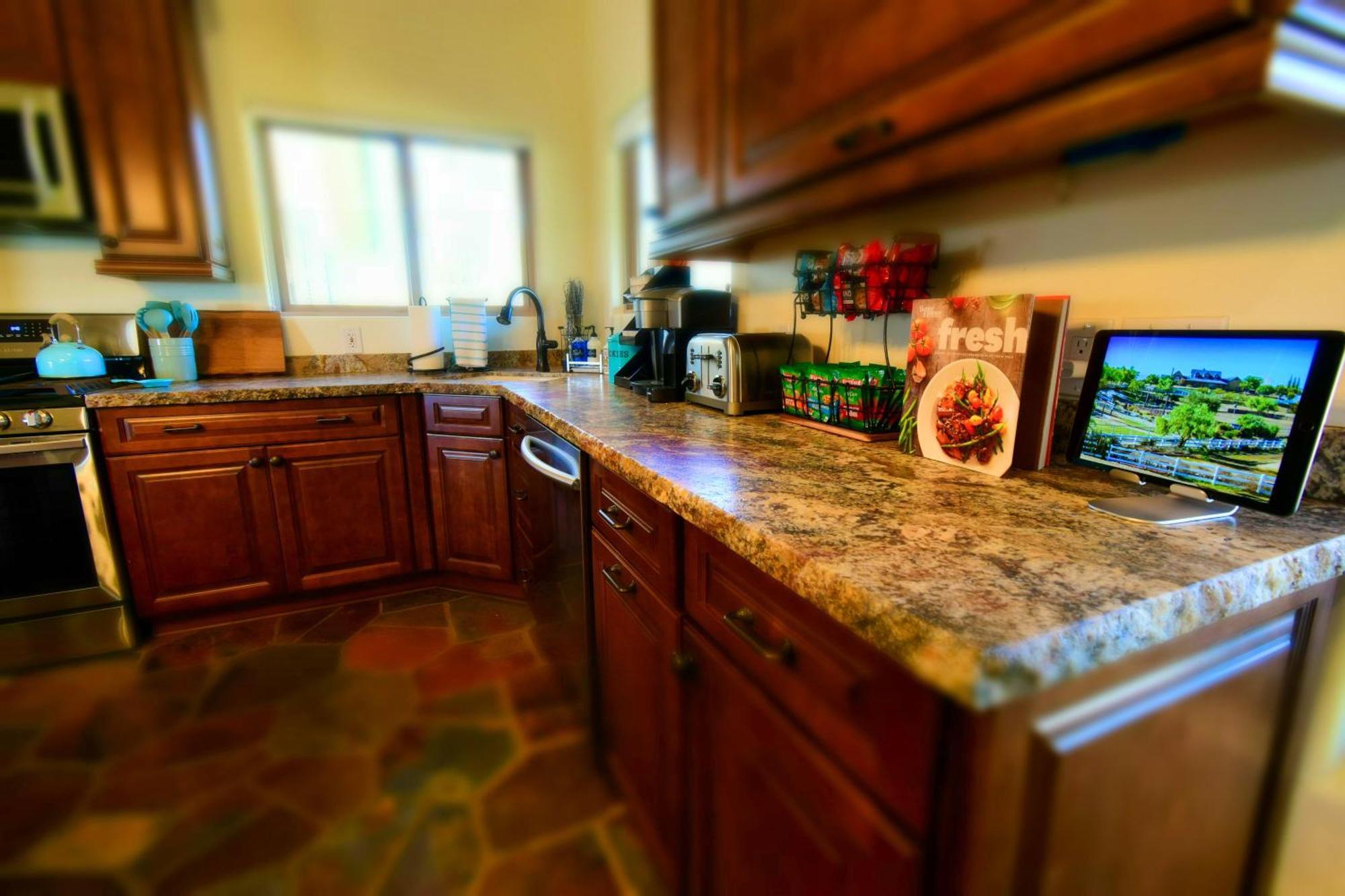 Peppertree Lane Ranch -- Seven-acre Ranch In The Heart Of Wine Country Resort Temecula