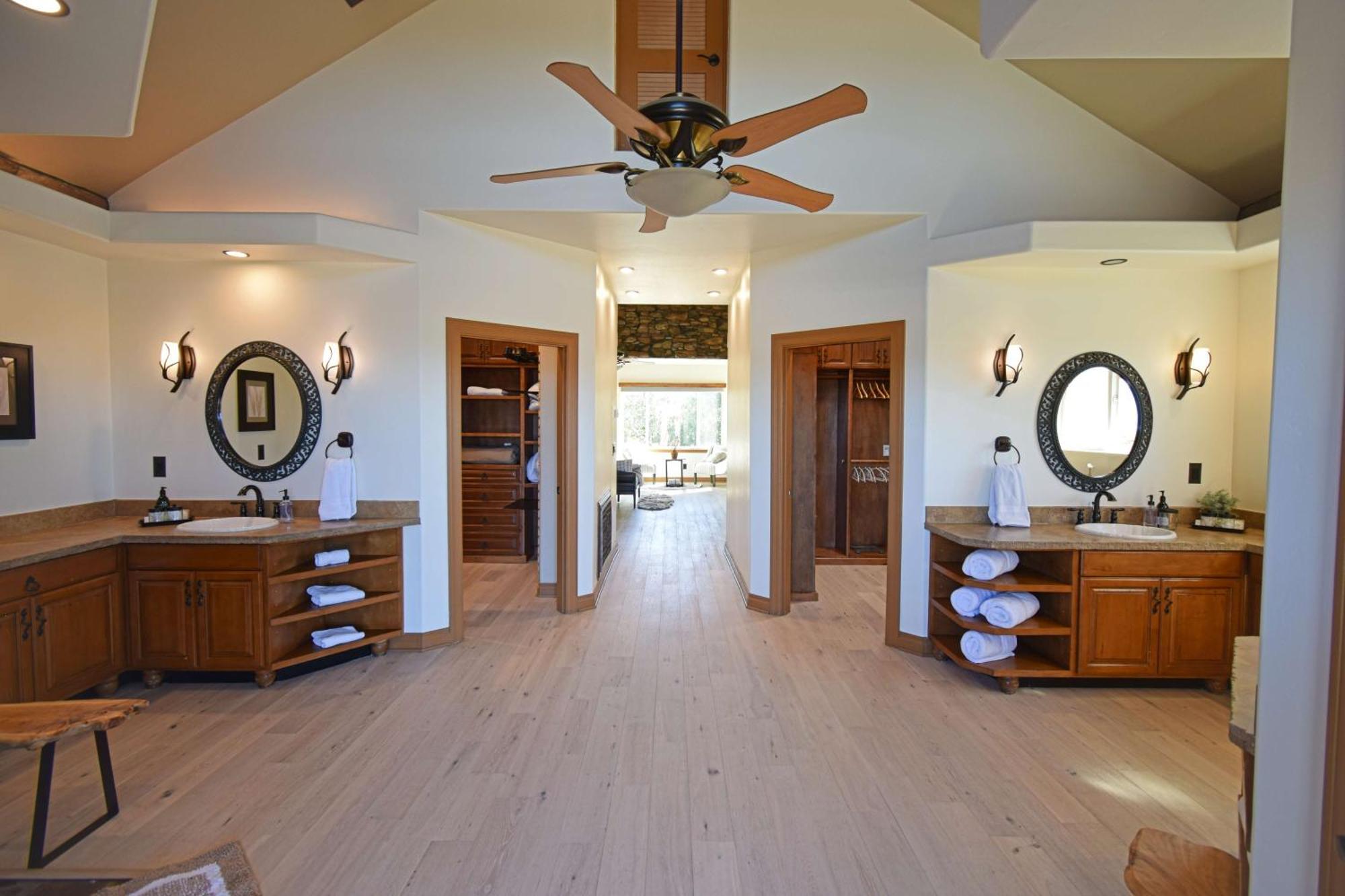 Peppertree Lane Ranch -- Seven-acre Ranch In The Heart Of Wine Country Resort